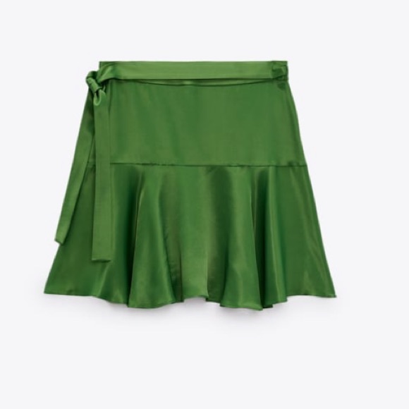 Short Zara green wrap skirt - Picture 3 of 5